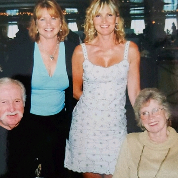 Tamara Catz Floral Embroidered Dress - Picture 7 of 15